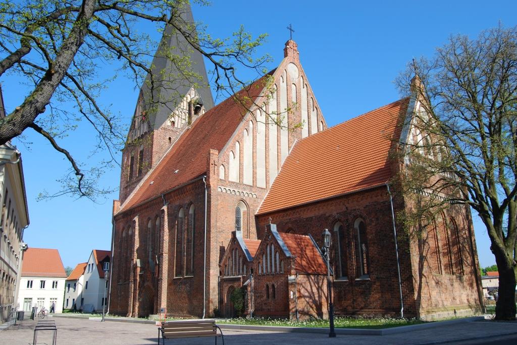 Orgelklänge zur Mittagszeit
